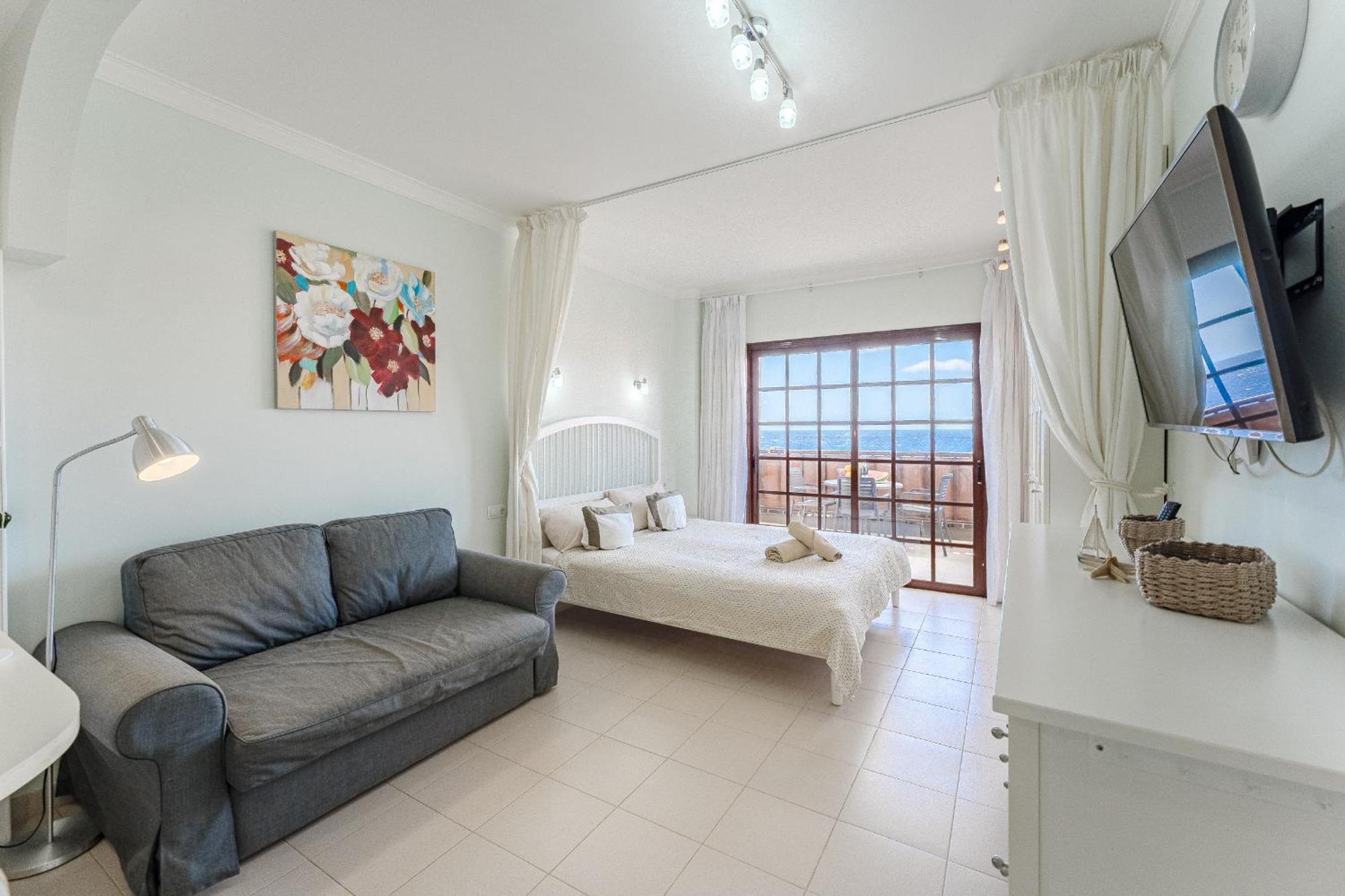 Apartment Over The Ocean *